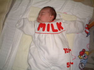 赤ちゃん春海ミルク